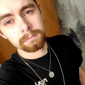 Meet your Posher, Collin